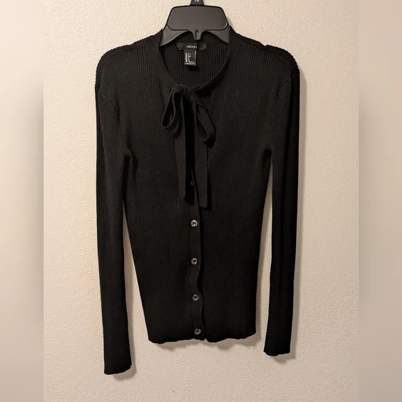 Forever 21  Knit Sweater With Neck Tie - Picture 2 of 4